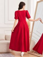 ⁦فستان بتصميم انيق وطويل⁩ - الصورة ⁦2⁩