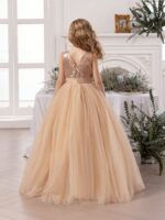 ⁦فستان ذهبي طويل بدون اكمام⁩ - الصورة ⁦2⁩