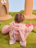 ⁦اوفر أرنب مزينة بالزهور⁩ - الصورة ⁦2⁩