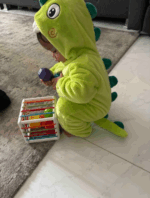 ⁦اوفر بصميم ديناصور⁩ - الصورة ⁦5⁩