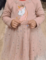 ⁦فستان يونيكورن شتائي وردي⁩ - الصورة ⁦5⁩