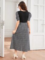 ⁦فستان اكمام قصيرة اسود⁩ - الصورة ⁦2⁩