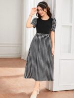 ⁦فستان اكمام قصيرة اسود⁩ - الصورة ⁦3⁩