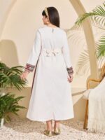 ⁦كلابية بنقشة رمضانية بلون ابيض⁩ - الصورة ⁦2⁩